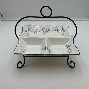 Pfaltzgraff Winterberry  Square  3 Part Dish w/ Serving Rack